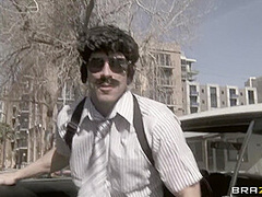 Ass Massage With Johnny Sins, Gia Dimarco - Brazzers