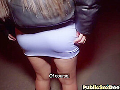 Public bigass babe cockriding stranger