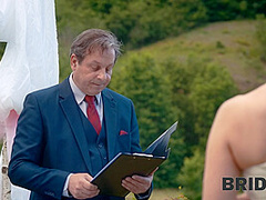 Releasing Wedding Hound - Vip4k