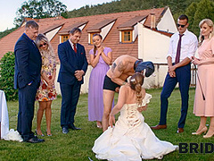 Releasing Wedding Hound - Vip4k