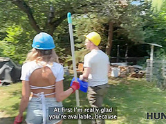 HUNT4K. Sexy Fanta Sie fucks with old Hunter for her annual salary in public