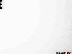 Delivery Driver Dicked Down With Manuel Ferrara, Lexi Lore - Brazzers