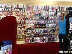 Caught At The Peephole With Jessy Jones, Bonnie Rotten, Gia Dimarco - Brazzers