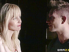 Knock, Knock We Want Your Cock! With Bill Bailey, Ariana Marie, Alice Lighthouse - Brazzers