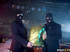 The Cat's Meow (Xxx Parody) With Jordi El Nino Polla, Mila Milan - Brazzers