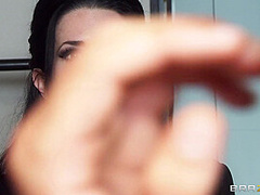 Shaming The Shooter With Veronica Avluv, Van Wylde, Emily Austin, Veruca James - Brazzers