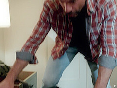 Zz Motel: Dicking The Drifter With Charles Dera, Kleio Valentien - Brazzers