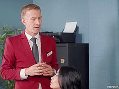 No-Tell Motel Part 2 With Clea Gaultier, Danny D, Chris Cobalt - Brazzers