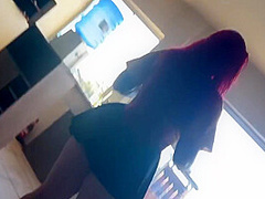 Lucas Neitan In Gamer So Queria Jogar... Mas A Milf Fumante De Sainha Curta Queria Bem Mais Smoking Gamer Fetish 7 Min