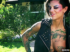 A Sluttier Future For All With Marco Banderas, Ashton Pierce, Bonnie Rotten - Brazzers