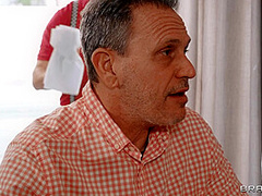 Nerd Loves Big Naturals With Van Wylde, Mrs Robinson - Brazzers