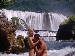 Dora Venter Is Outdoors Masturbating as She Gets Her Asshole Screwed - Private Porn Sex Videos