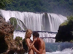 Dora Venter Is Outdoors Masturbating as She Gets Her Asshole Screwed - Private Porn Sex Videos