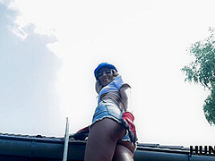 HUNT4K. Hunter seduced a hot girl with big boobs and humiliated her BF