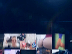 The Boobs On The Bus Go Round With Tommy Gunn, Brooke Wylde - Brazzers