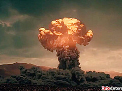 Doomsday preppers getting some ass when Kitana Lure shows up