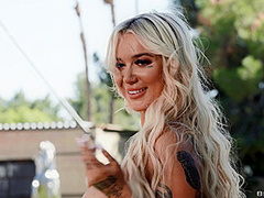 Wife's Sneaky Workout Buddy With Ricky Johnson, Jaz Jizzes - Brazzers