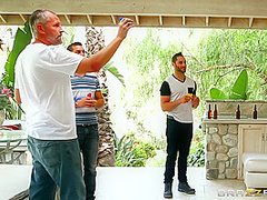 Don't Trust Your Friends With Ramon Nomar, Karla Kush, Damon Dice - Brazzers