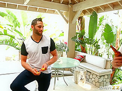 Don't Trust Your Friends With Ramon Nomar, Karla Kush, Damon Dice - Brazzers