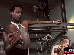 Horny amateur bae cockbouncing in public