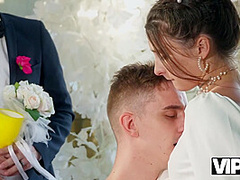 VIP4K. Hot bride is having a rough sex with a master of ceremonies, guests are shocked