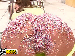 Hot Pawg Angelica Saiges Got A Booty Covered With Candy