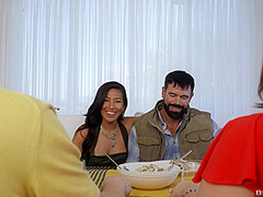 Holiday Hotwife Hustle With Natasha Nice, Brad Newman, Gi Joey, Jennie Rose - Brazzers