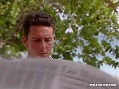 Sheila Scott Outdoors Giving Her Man a Blowjob until She Gets a Facial - Private Porn Sex Videos