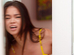 Cum To The Cookout - Clap These Cheeks! With Zac Wild, Ameena Green - Brazzers