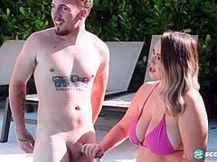 Marina Morris In Sucking And Fucking By The Pool