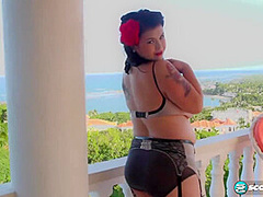 Roxanne's Big Balcony