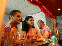 Movies: Aloha, Baby! A Tgirl Paradise In Honolulu