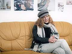 Xxl Anal-Casting - Kira