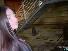 I Fuck Martina Smeraldi In The First Date - Squirting