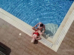 Melissa Fucks Sam Around The Island