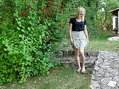 Candie Luciani wants to smell anal! - Jacquie et Michel TV