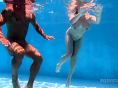 Underwater Fuck Golden Shower Facial For Australian Chick