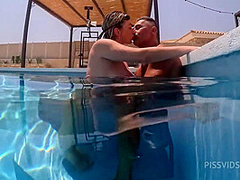 Underwater Fuck Golden Shower Facial For Australian Chick