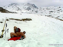 Gina Blonde, Anal in the Snow - Private Porn Sex Videos