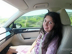 How Many Times She Peed On A 10h Road Trip?