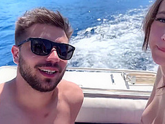 Mayhem in the gym - Jacquie et Michel TV