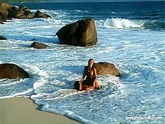 Melanie Has Hardcore Oral and Anal Sex on the Beach with Her Man - Private Porn Sex Videos