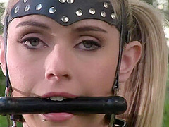 Use the Grass, Girlie