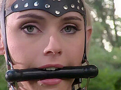 Use the Grass, Girlie