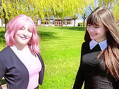 Explosive boat trip for Emma, 30 years old! - Jacquie et Michel TV