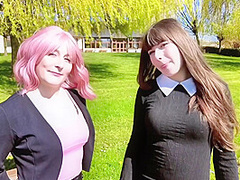 Explosive boat trip for Emma, 30 years old! - Jacquie et Michel TV