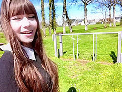 Explosive boat trip for Emma, 30 years old! - Jacquie et Michel TV