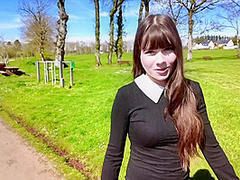 Explosive boat trip for Emma, 30 years old! - Jacquie et Michel TV