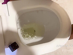 6 Pee Scenes Compilation