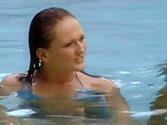 Donna Is on Vacation in a Tropical Setting and Having a Threesome - Private Porn Sex Videos